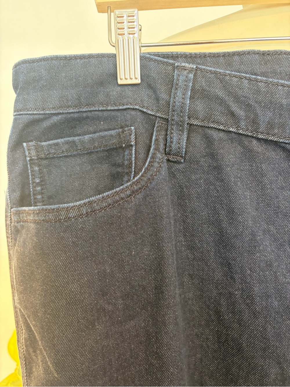 NWT Reitmans R Jeans Dark Wash Straight Leg Cargo Denim Pants - Size 34 - Picture 5 of 7